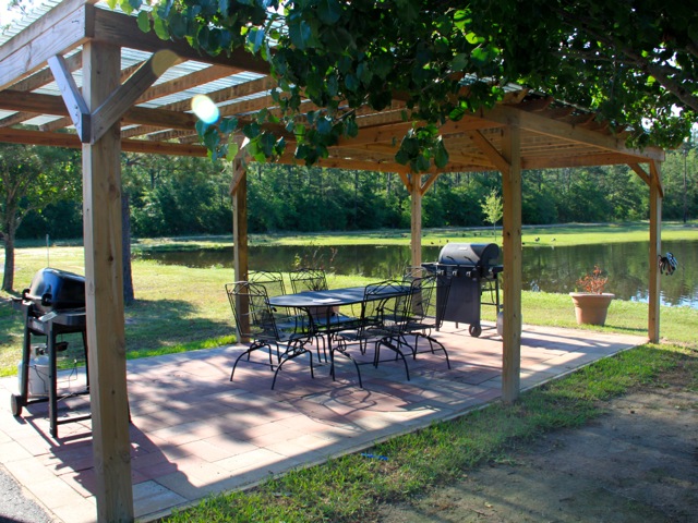 Woodland Lakes RV Park has a couple of pavilions with grills for guests to use.